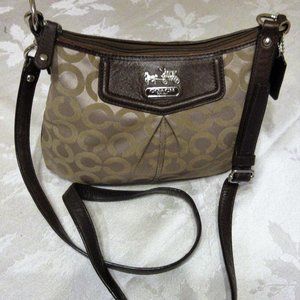 Vintage Mini Coach crossbody Beige  Signature  Bag No:  D1163 45037